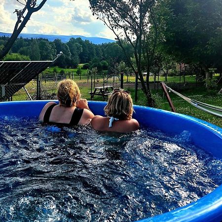 Maja Pokoje Z Widokiem Kameralna Agroturystyka Na Pogorzu Izerskim Z Sauna I Jacuzzi (Adults Only) Mirsk Екстериор снимка